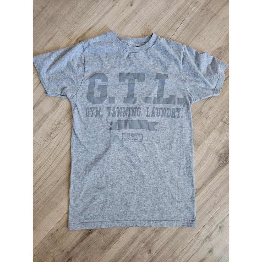 MTV Jersey Shore G.T.L. Graphic Tee Gray Gym Tanning Laundry Shirt Small